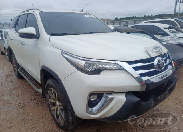 TOYOTA SW4 SRX 2.8 D-4D TURBO 2019