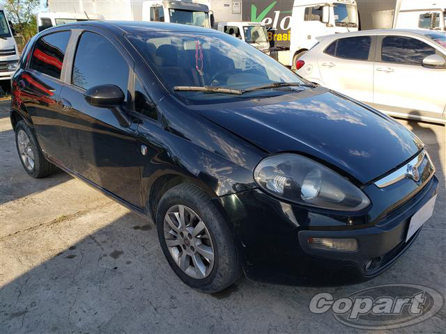 FIAT PUNTO 1.4 ATTRACTIVE 8V FLEX MANUAL 2017