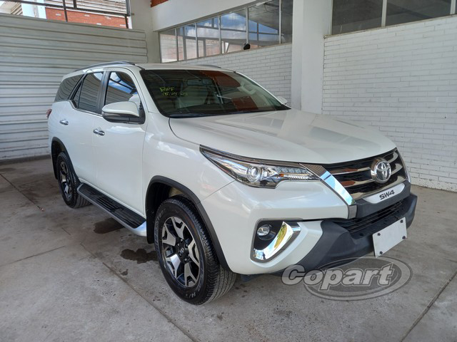 TOYOTA HILUX SW4 2.8 SRX DIAMOND 4X4 16V TURBO INTERCOOLER DIESEL AUT 2019