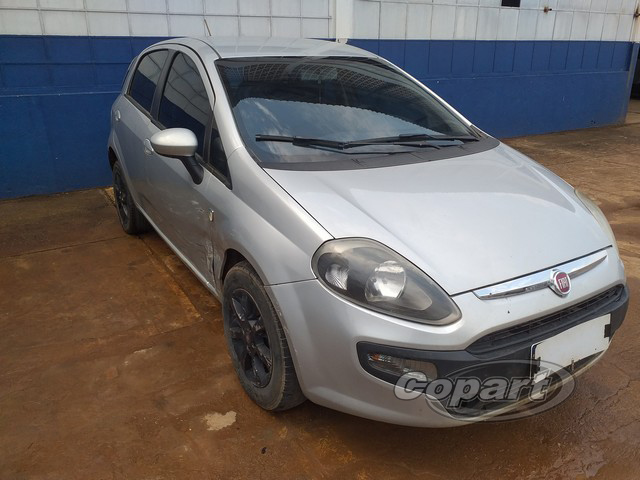 FIAT PUNTO 1.4 ATTRACTIVE 8V FLEX MANUAL 2017