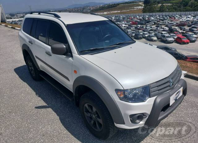 MITSUBISHI PAJERO OUTDOOR 3.2 TURBO 2017