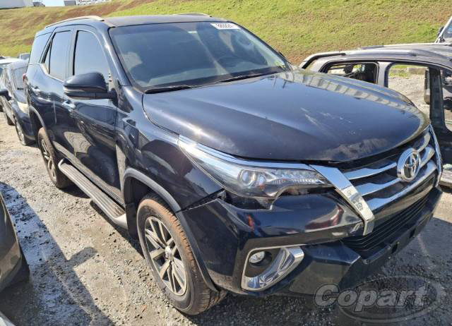 TOYOTA SW4 SRX 2.8 D-4D TURBO 2020