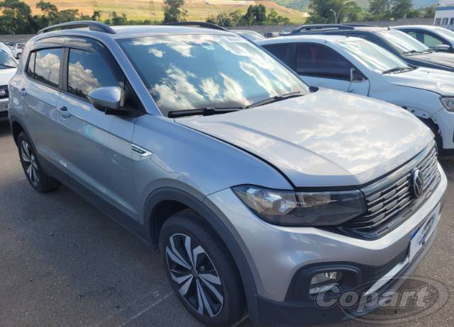 VOLKSWAGEN T-CROSS COMFORTLINE 200 AT 1.0 12V TSI TURBO 2022