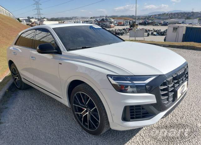 AUDI Q8 3.0 V6 TFSI 2020